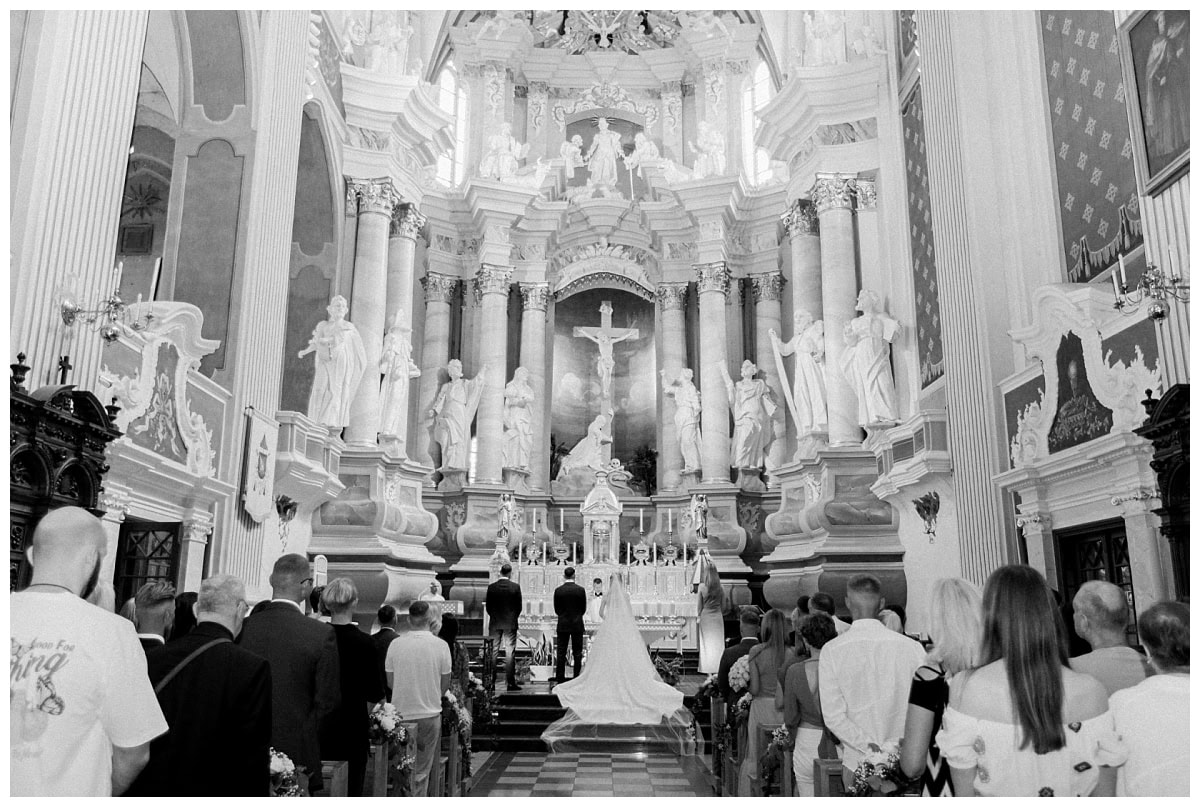 Wedding in Lithuania, Wedding photographer in Lithuania, vestuvių fotografė Jurgita Lukos, Elegantiškos vestuvės Kaune, Vestuvės Kauno arkikatedroje, Vestuviu fotografas, Vestuviu Fotografas Kaune, Vestuvių fotografija,